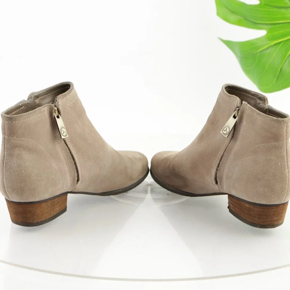 Blondo Womens Linda Boots Size 7 Waterproof Taupe‎ Tan Suede Booties Block Heel